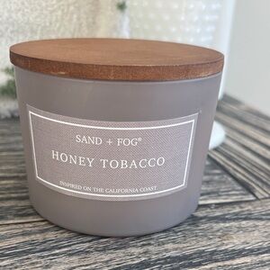 Honey Tobacco Candle with Brown Lid